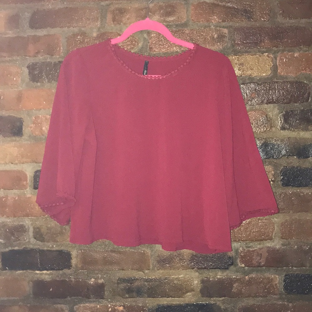 CUTE FLOWY WOVEN TOP
